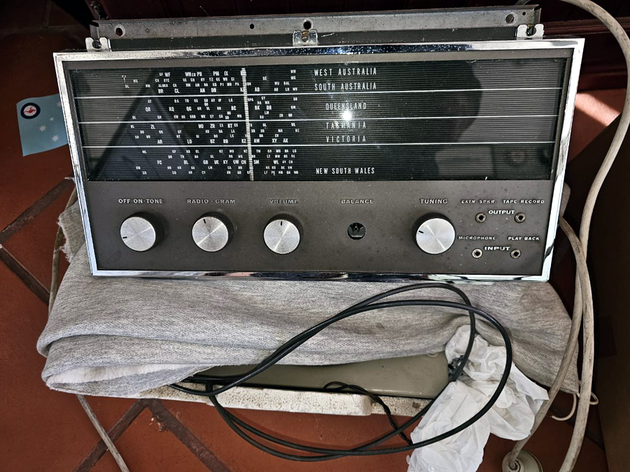Kriesler 11-104 valve radio