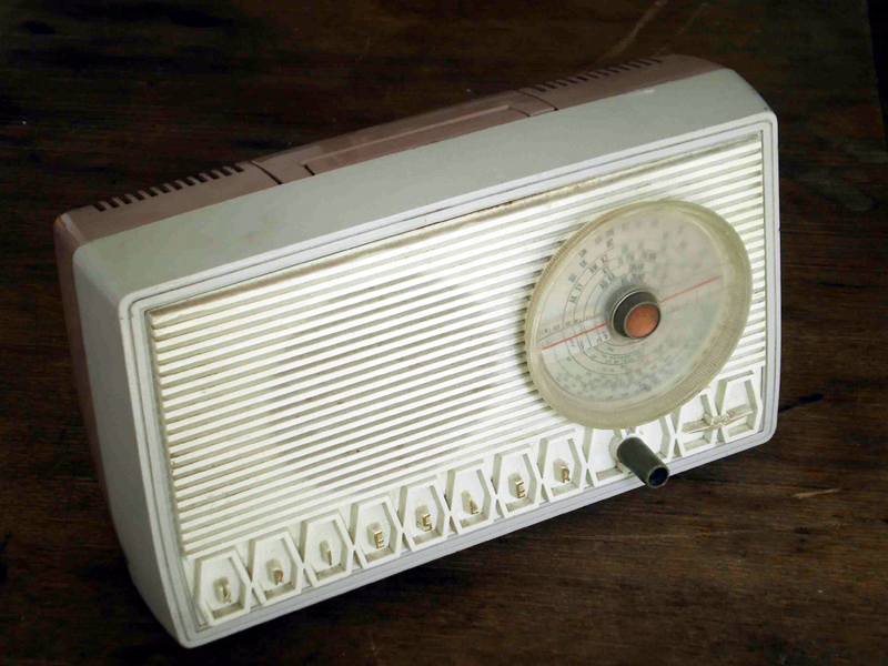 Kriesler 41-36 Portable Radio