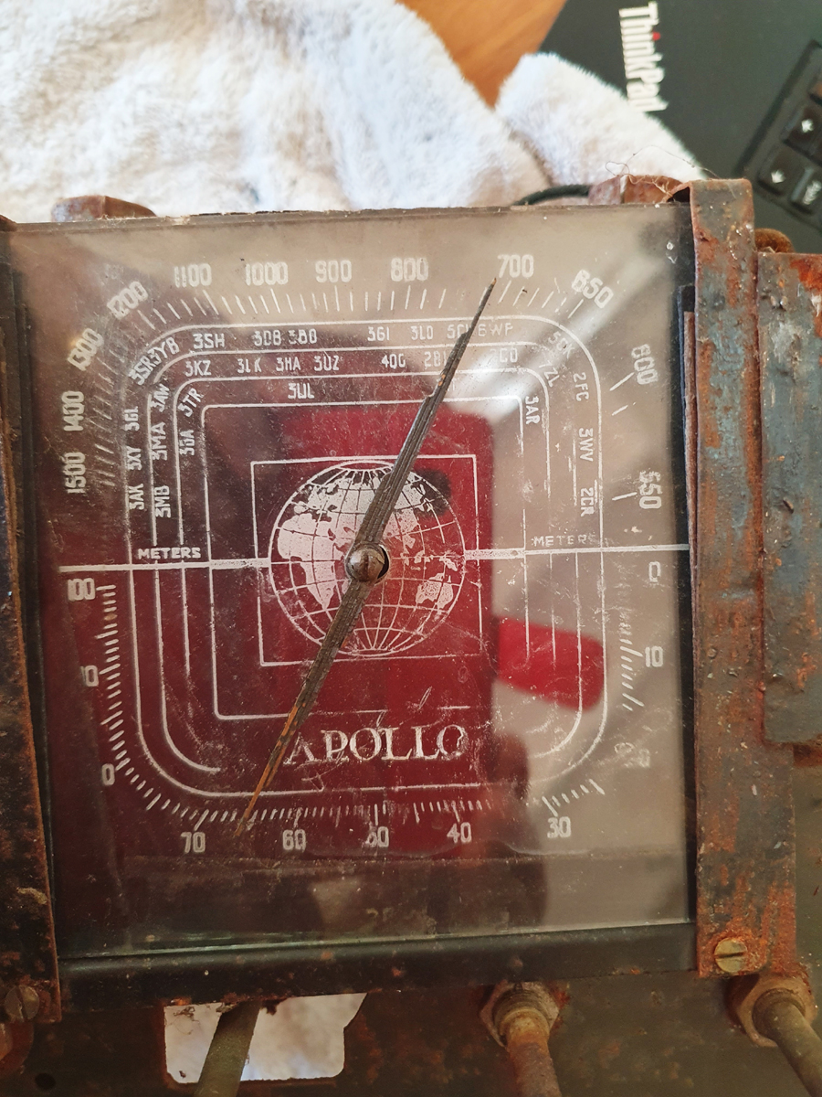 Apollo valve radio