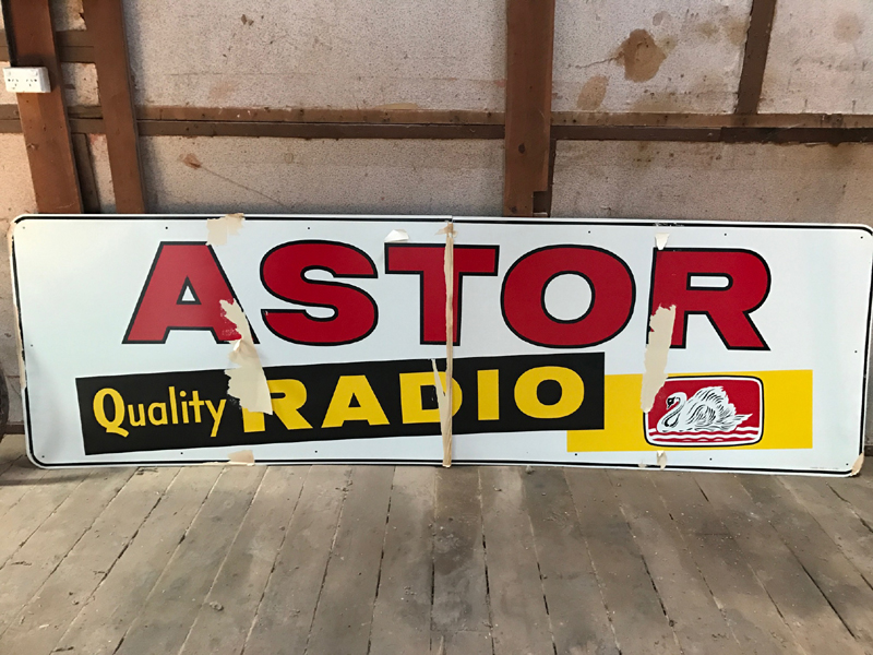 Astor sign