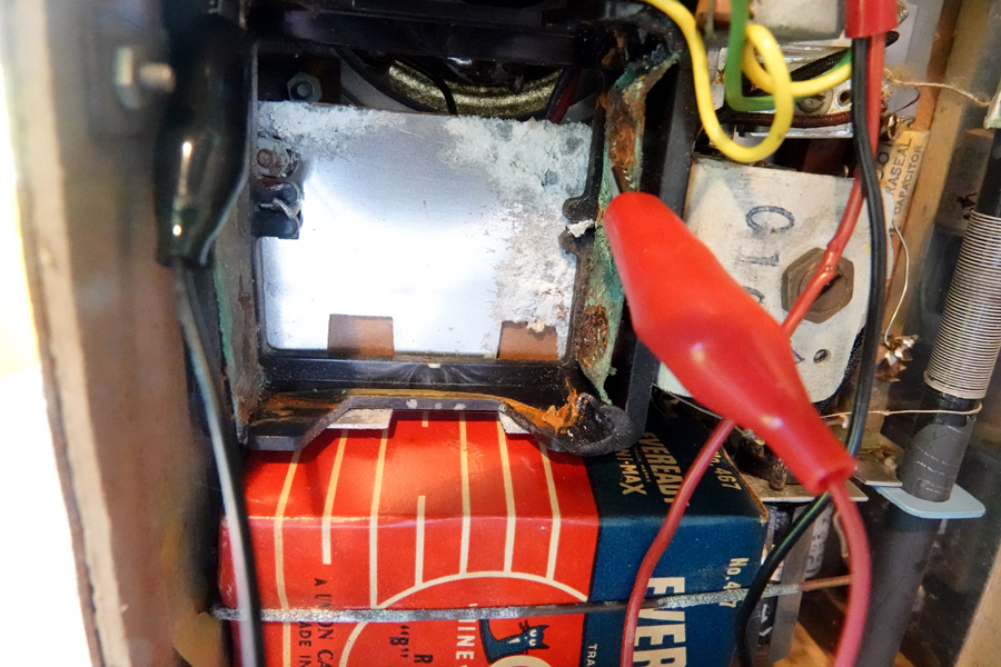 Astor Sportster Valve Radio