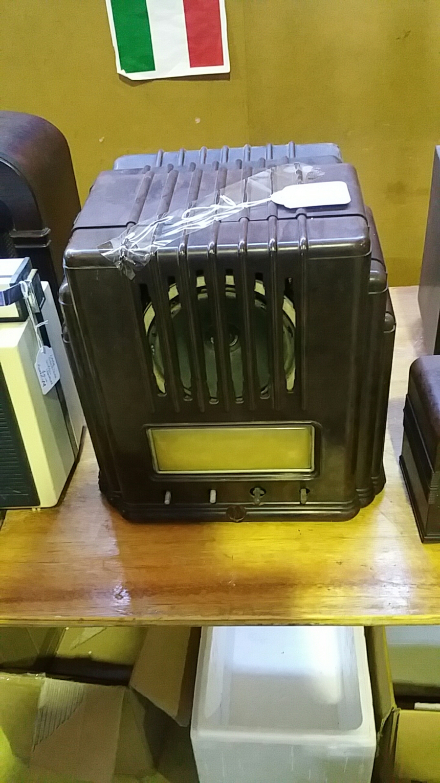 HRSA Valve Radio Auction - Goulburn, NSW