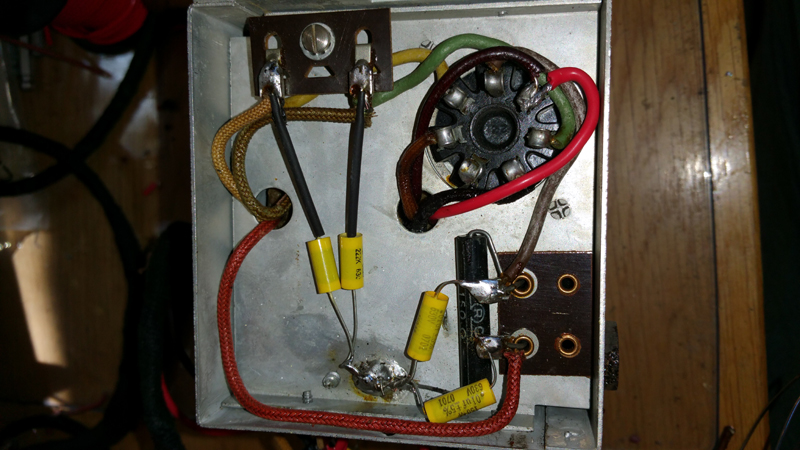 AWA 608T Vibrator