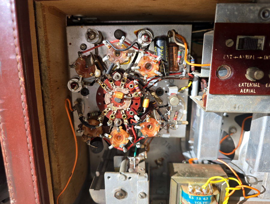 AWA Radiola transistor radio