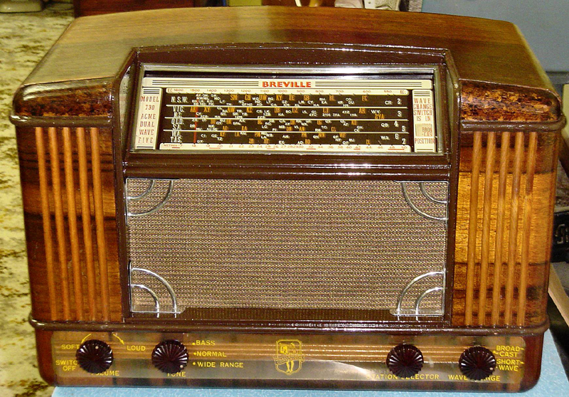 Breville 730 Valve Radio