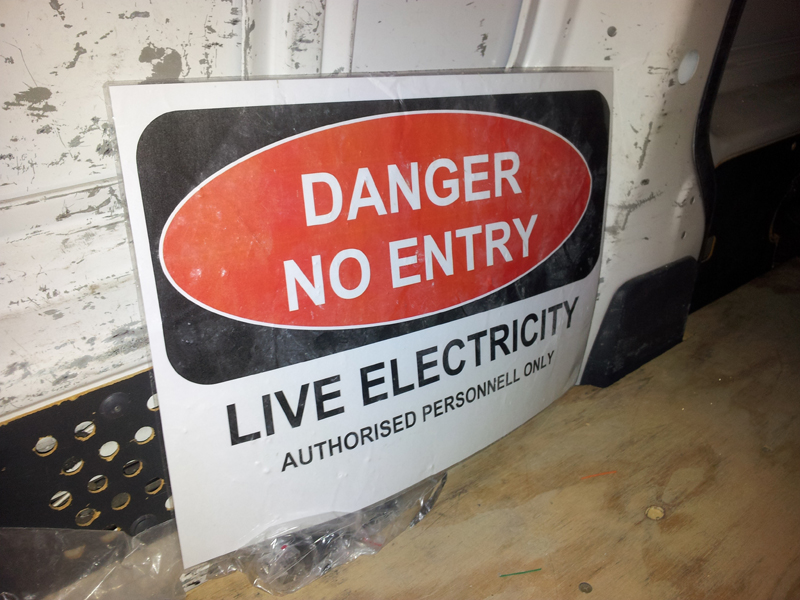 Live Electricity Sign