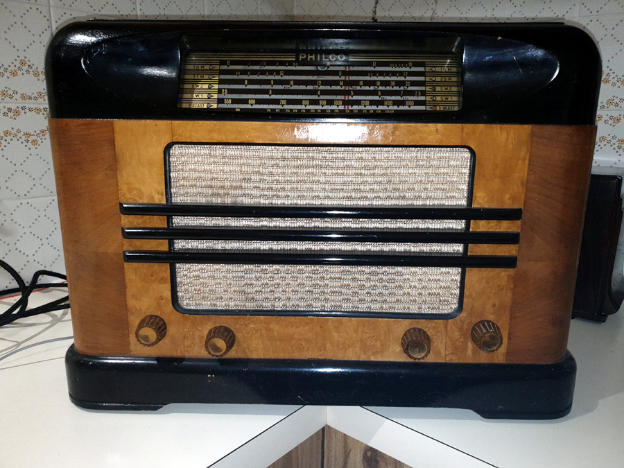 Philco 732 Valve Radio