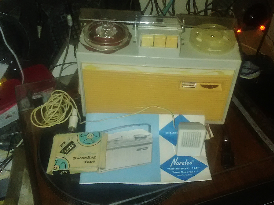 Philips Continental 100 Tape Recorder