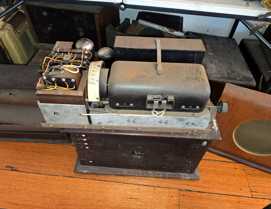 Radio