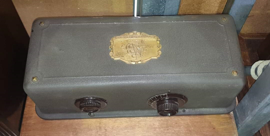 Valve radios