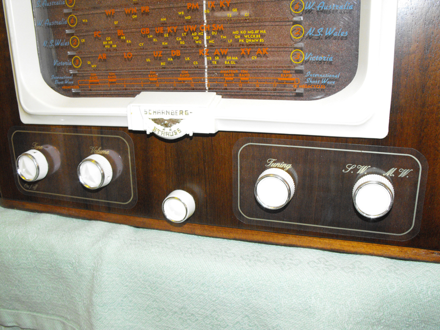 Scharnberg Strauss Valve Radio