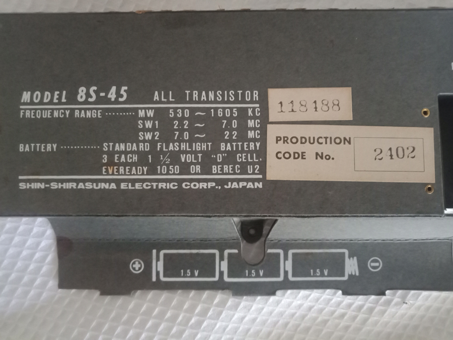Silver 8S-45 Transistor Radio
