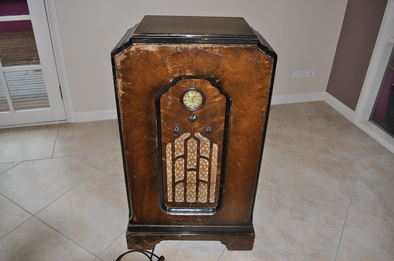 Timber Radio Cabinet