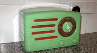 Radio of the week - AWA Radiolette